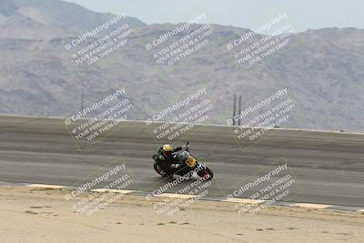 media/Nov-15-2025-Race Pace (Sat) [[8de605a2d8]]/Non Verified Riders (1st 20 Minutes)/Bowl (1015am)/